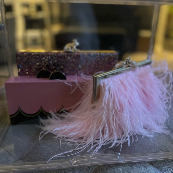 Meet your Posher, Teri - Picture 2 of 2